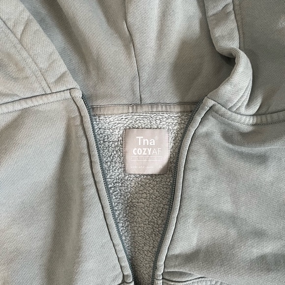 Aritzia cropped zip up hoodie - Picture 2 of 2